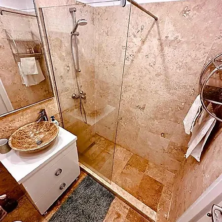 فندق Avangarde بوخارست